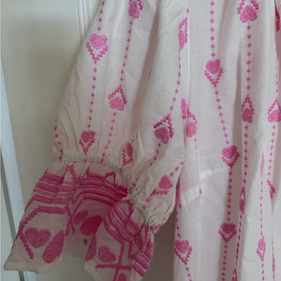 Pink and White Charm Dress - Picture 7 of 7